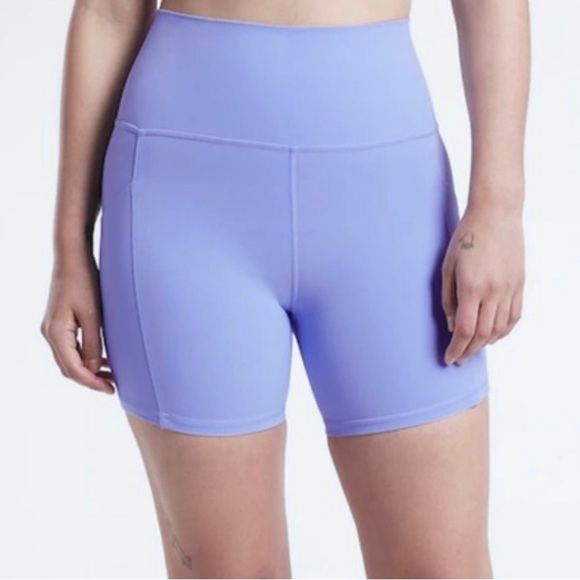 Athleta Pants - Athleta Salutation Stash Pocket II 5” Shorts, Periwinkle Blue, Size XS